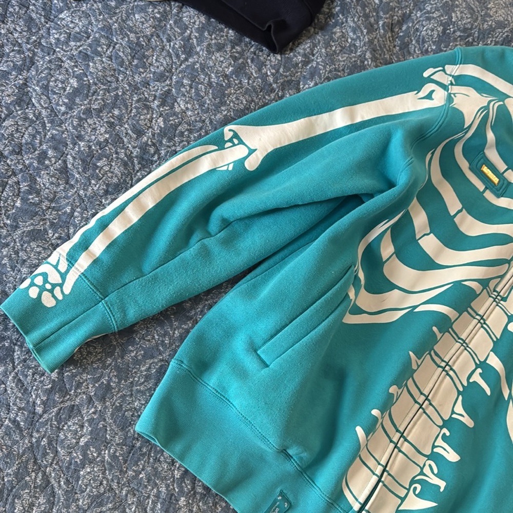 LRG Glow in the Dark Dead Serious Skeleton Zip Hoodie Large - Picture 5 of 12